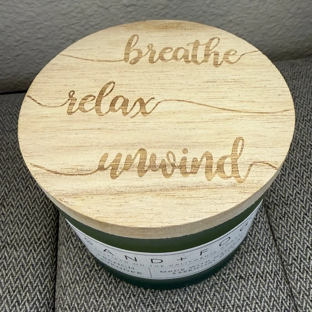 Sand + Fog French Lavender Candle 12oz, 2 Wick - Picture 3 of 12